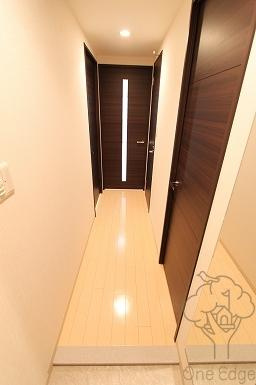 ルミエール北梅田の玄関