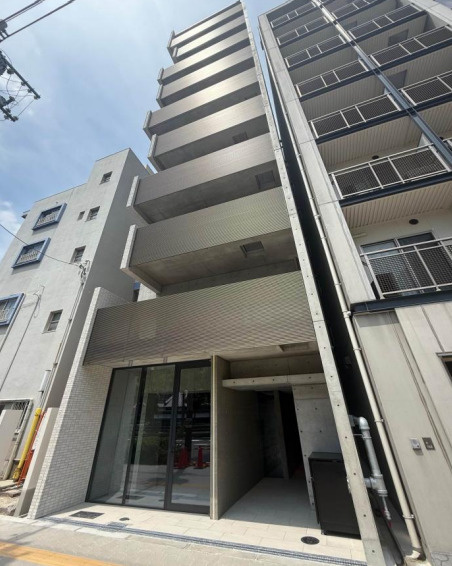 大阪市中央区谷町８丁目の店舗一部