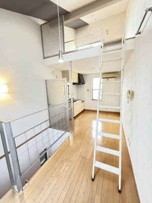 【居間・リビング】 | ハーミッツ・セル大桐