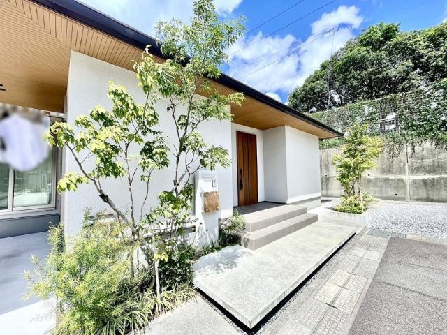 南国市左右山　中古戸建て