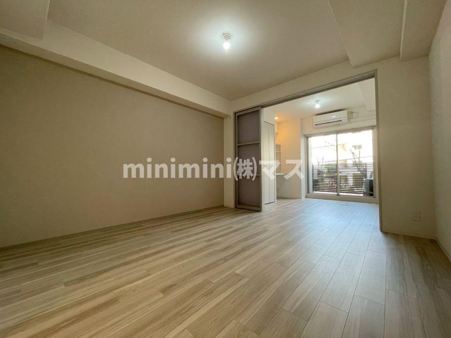 アーバネックス南新町の居間・リビング