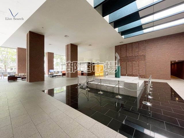 浅草タワーのロビー