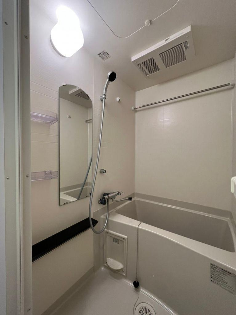 プレサンス大曽根駅前ファースト　名古屋市賃貸　仲介手数料無料の浴室|バス