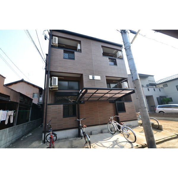 ファミール・エス　名古屋市賃貸　仲介手数料無料のロビー