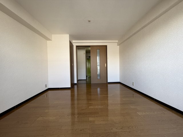 末広マンションの居間・リビング