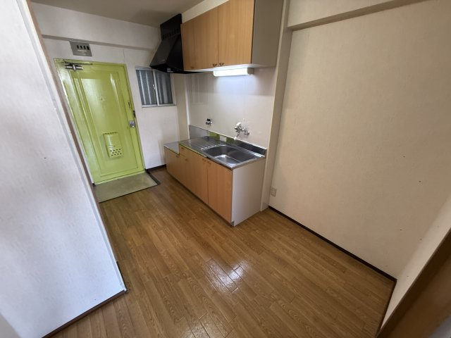 末広マンションの内装