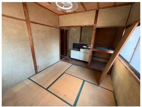 天下茶屋店舗の和室