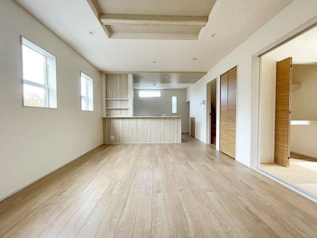 新築戸建・建売　本庄市下野堂　本庄南小・本庄南中の区画図|＜2号棟＞カースペース3台　※敷地内に電柱及び支線が入る場合がございます。