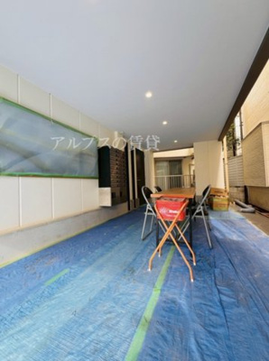 【エントランス】 | ブルーライトヨコハマ