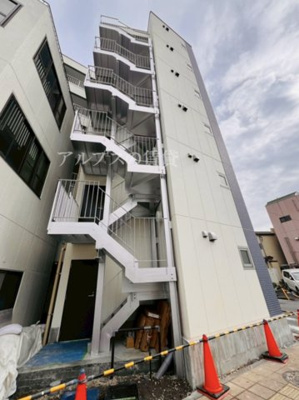 【外観】 | ブルーライトヨコハマ