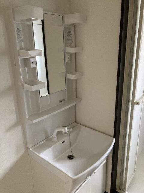 レピュア西葛西レジデンスの洗面所