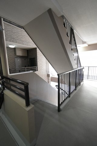プレサンス西心斎橋