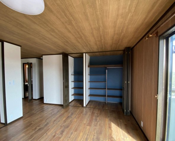 【千葉県】東金市　一棟売アパートの洋室