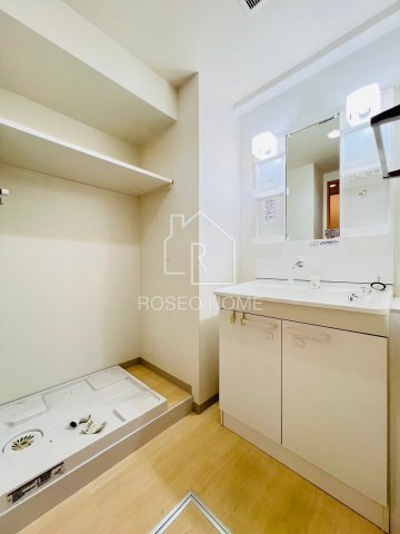 エスヴェール北梅田の洗面所|同マンション別部屋：参考写真