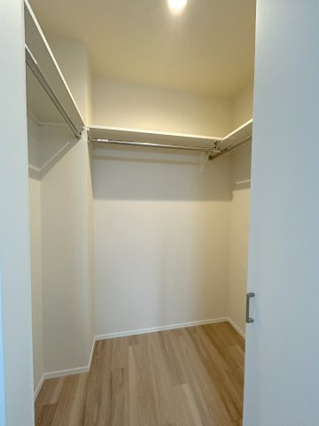 ＣＲＥＳＴ　ＯＩＺＵＭＩの寝室