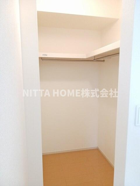 グレイスフルライフの収納|ウォークインクローゼットもあります♪