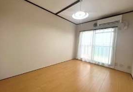 パークプラザ大和田マンションの洋室|使い勝手のいい洋室です