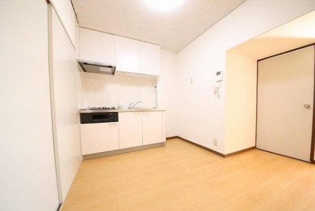 パークプラザ大和田マンションのキッチン|ゆったりとした空間ですね