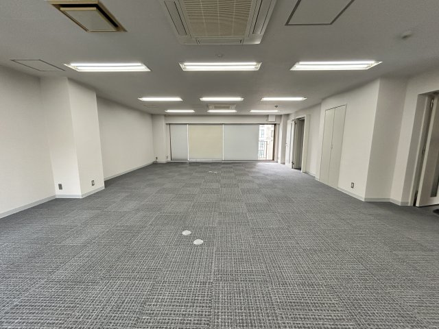 長嶋ビルのロビー