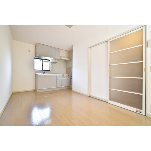 フォンテーヌ宮ノ陣ICの居間・リビング