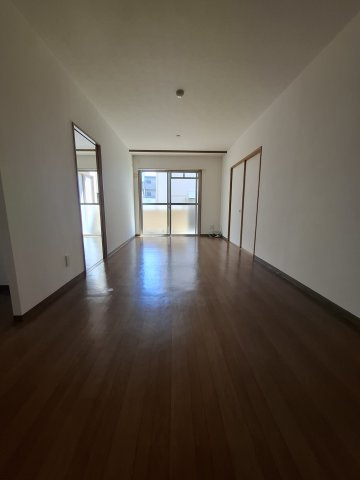 ルネスボヌールの居間・リビング