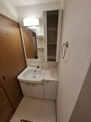 ルネスボヌールの独立洗面台