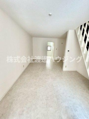 岸部南テラスハウスの居間・リビング