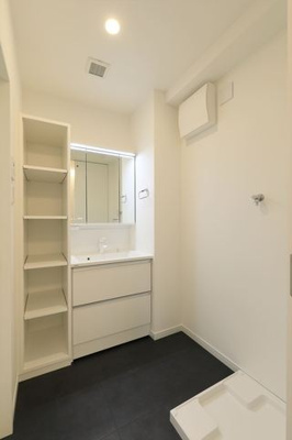 【内装】 | ラフテル白金 | 内装