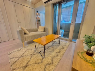 【居間・リビング】 | 菱和パレス西麻布 | こちらの居間で趣味の時間をお楽しみください