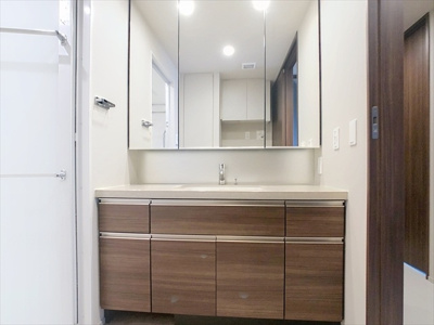 【内装】 | Ｂｒｉｌｌｉａ Ｔｏｗｅｒ 西新 | 内装