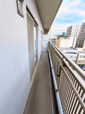 【バルコニー】 | ベレッツァ尼崎 | 全居室がバルコニーに面した明るい住まい