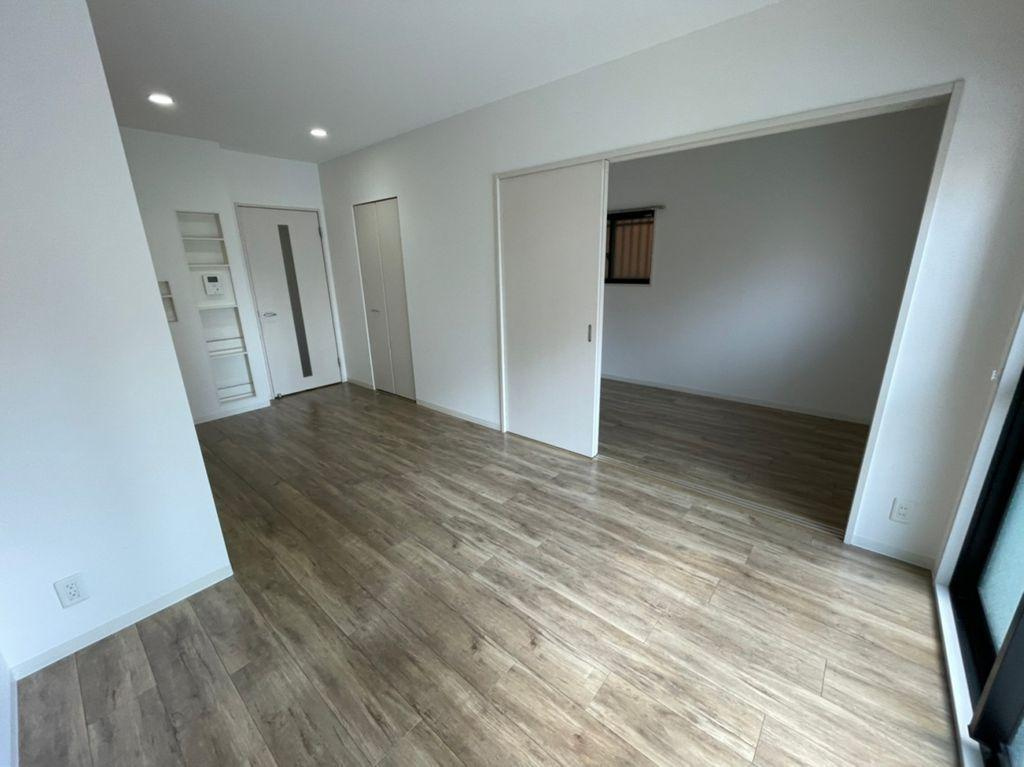 クリスタル丸の内　名古屋市賃貸　仲介手数料無料の居間・リビング|リビング/居室