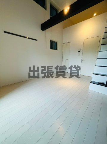 仲介手数料0円！！IN STYLE DOTOKUの居間・リビング