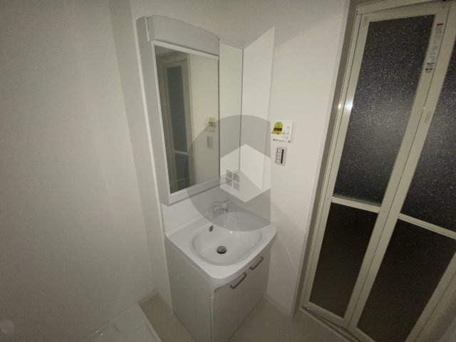 AVANTIO Clairの独立洗面台