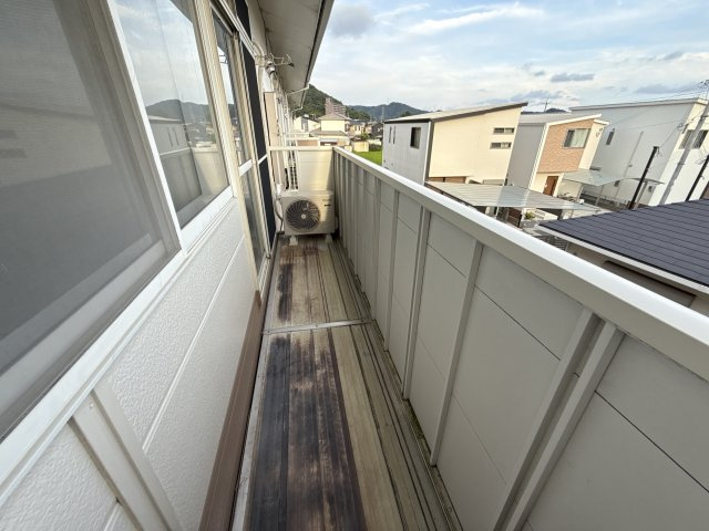 メゾン白国２号のバルコニー