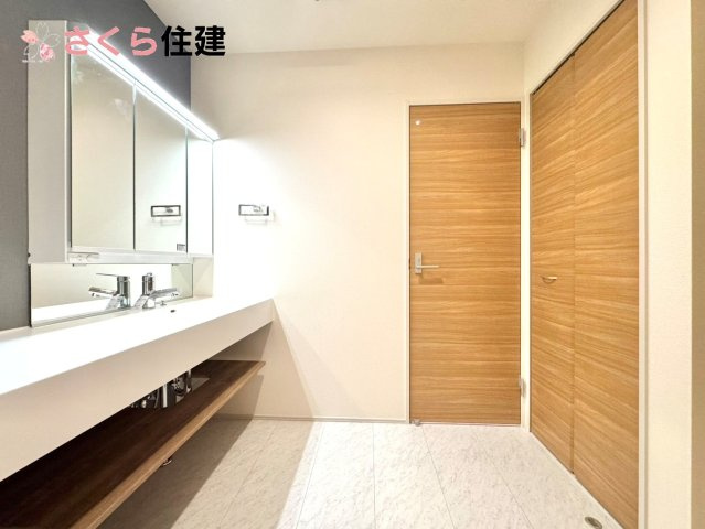 ブルーミングガーデン下野市川中子　１号棟のその他|同社施工物件の写真です。IHクッキングヒーターで調理もお掃除も楽々です♪							
