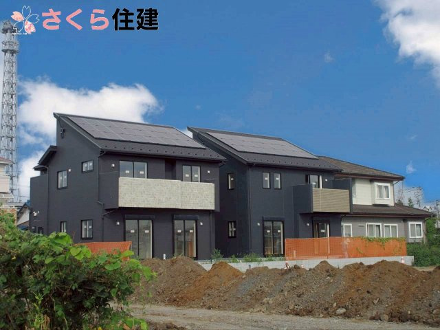 ブルーミングガーデン下野市川中子　１号棟の前面道路含む現地写真|閑静な住宅街の一角になります◎