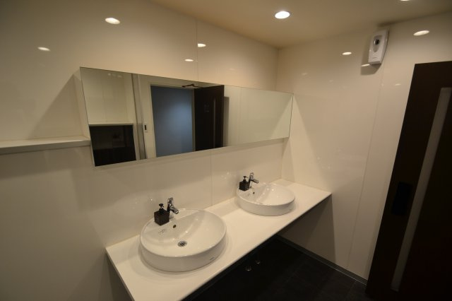 【その他共用部分】 | 和光広瀬ビル | 男性用トイレ