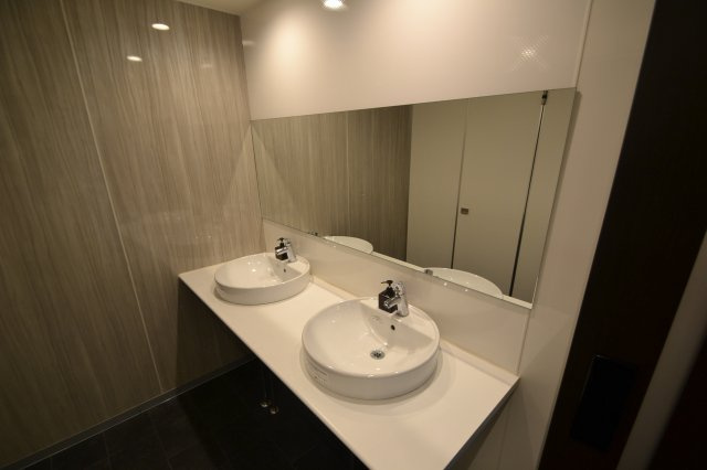 【その他共用部分】 | 和光広瀬ビル | 女性用トイレ