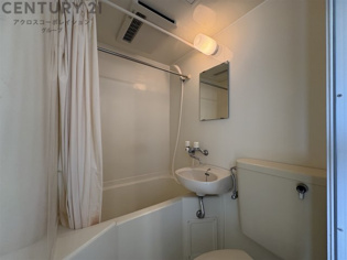 シンプルなユニットバスです！