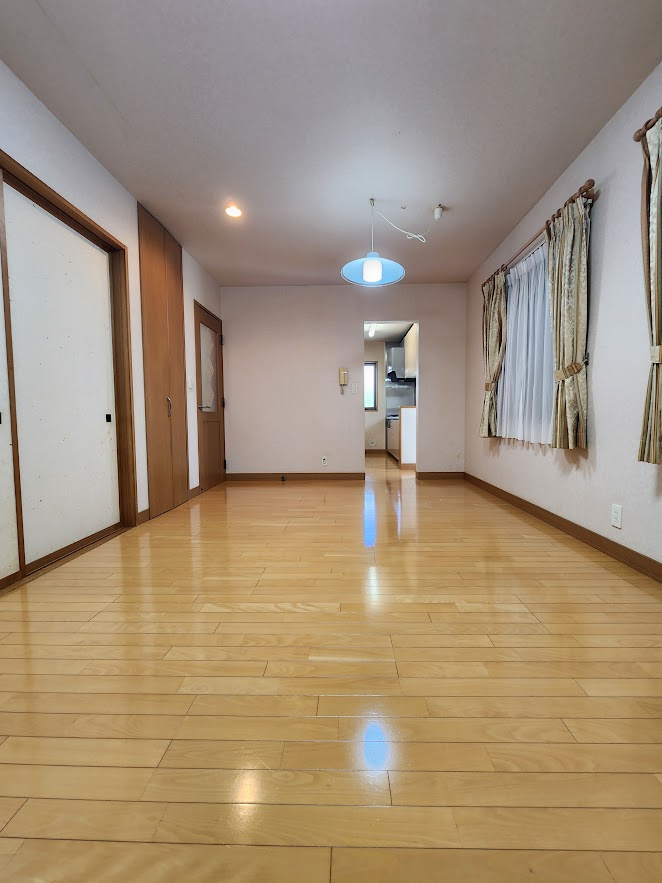 【居間・リビング】の画像