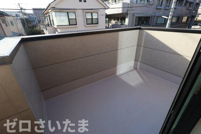 《仲介手数料無料》練馬区石神井台８丁目20-27新築一戸建てケイアイグレースのバルコニー