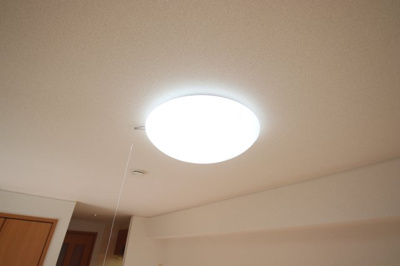 【設備】 | フランメゾン | 照明器具