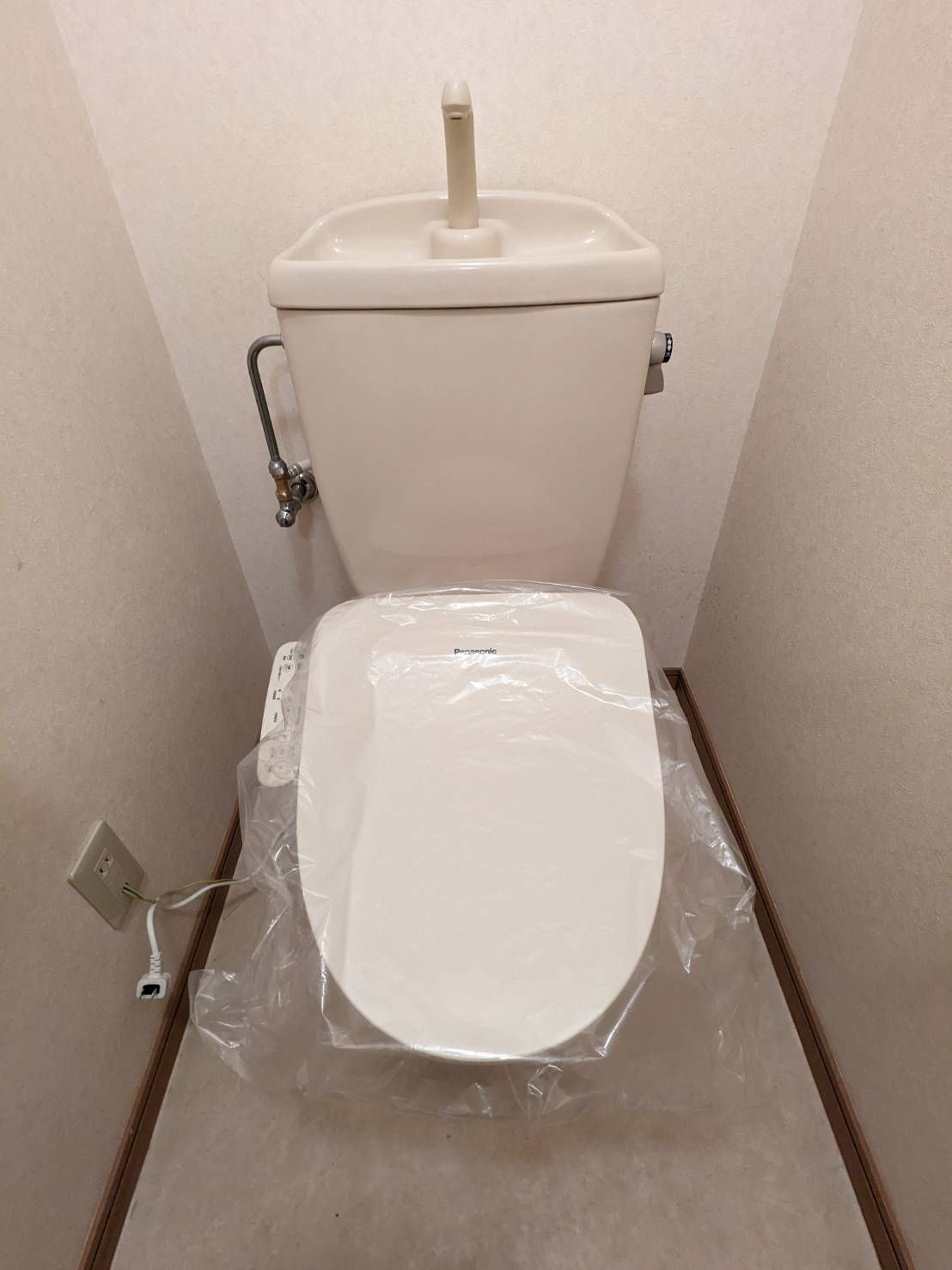 セピアコートのトイレ|落ち着いた色調のトイレです