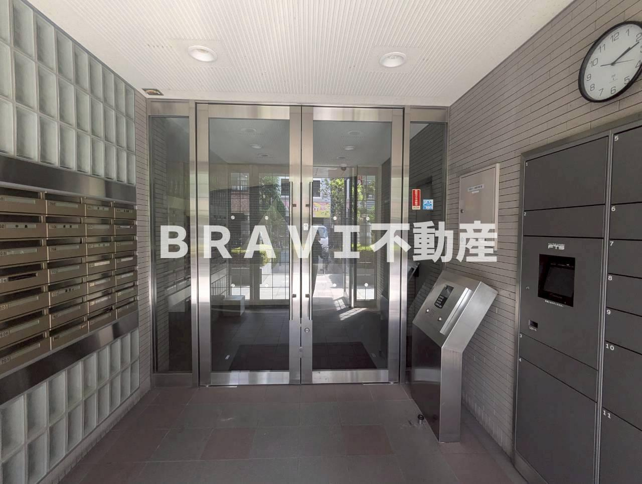 グレイスコート上本町のロビー