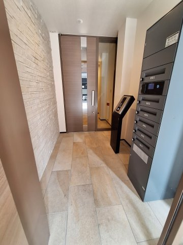 Ｃｏｌｚａ　Ｈｕｉｔ　赤羽のロビー