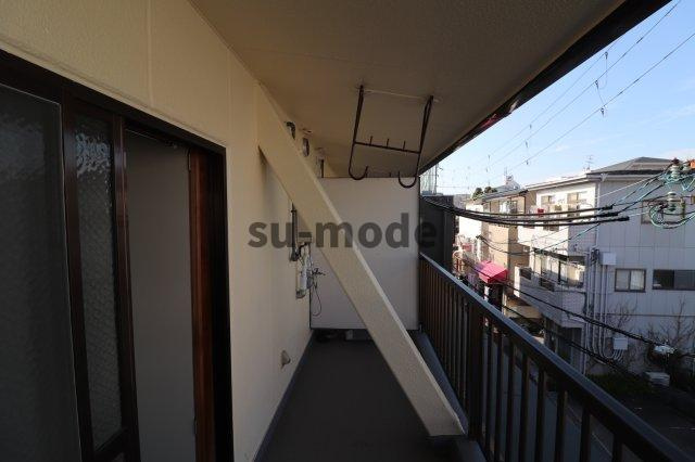 エンジェリマンションのバルコニー