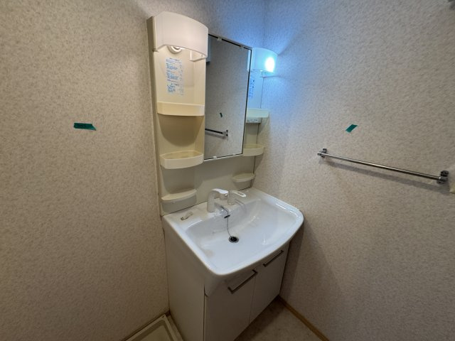 ザウバーヴィントⅡの独立洗面台