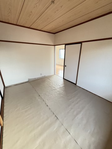 コウ河崎の和室