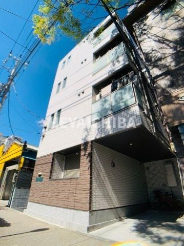 Le matin (ル・マタン)の外観